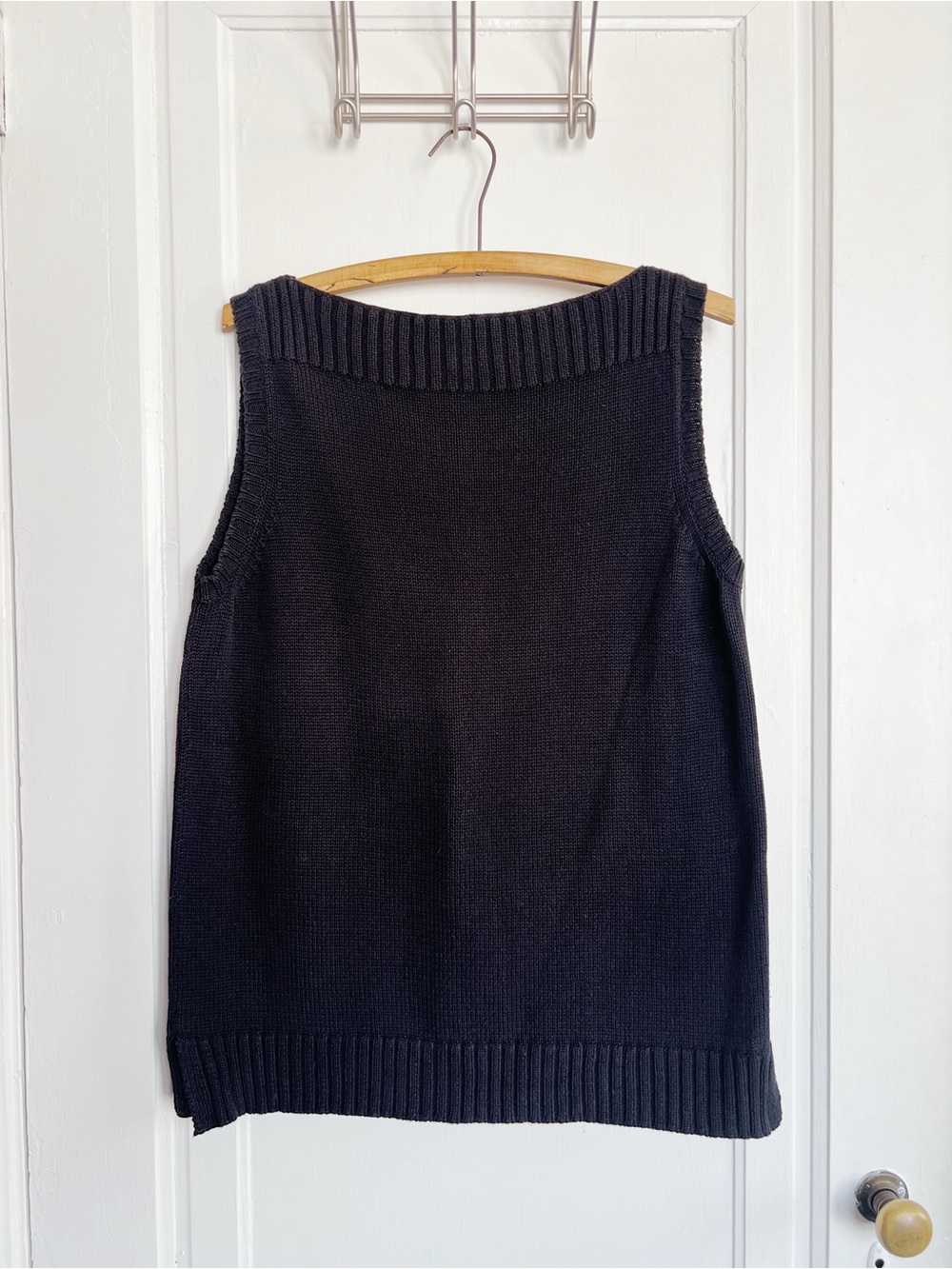Jeanne Pierre • vintage 90s boat neck sweater tank cotton knit pullover black